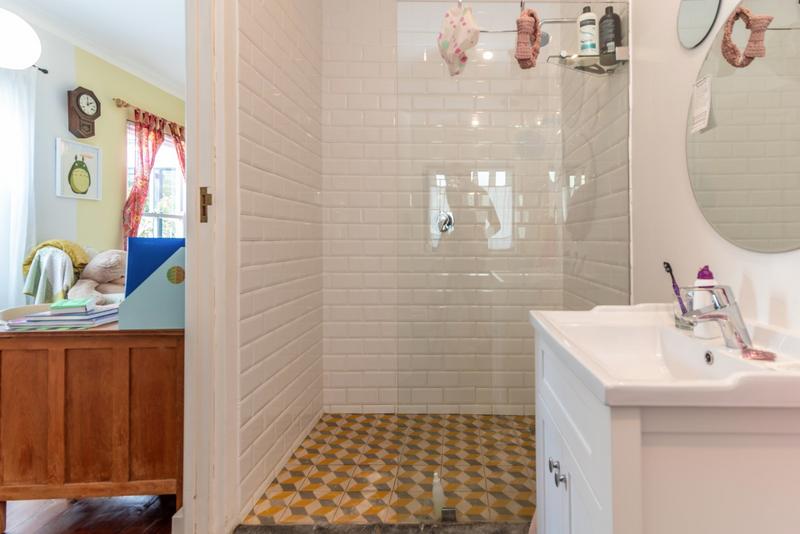 To Let 5 Bedroom Property for Rent in Zwaanswyk Western Cape